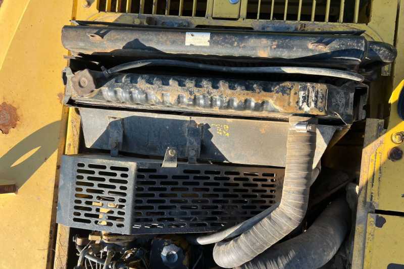 OmecoHub - Immagine KOMATSU PC240NLC-6K